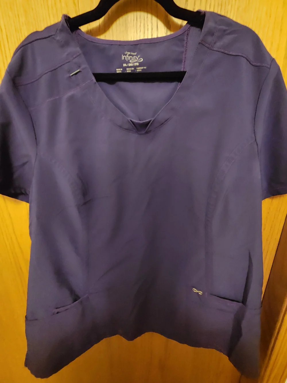 NFINITY Purple V-Neck Scrub Top with Front Pockets - Picture 1 of 3